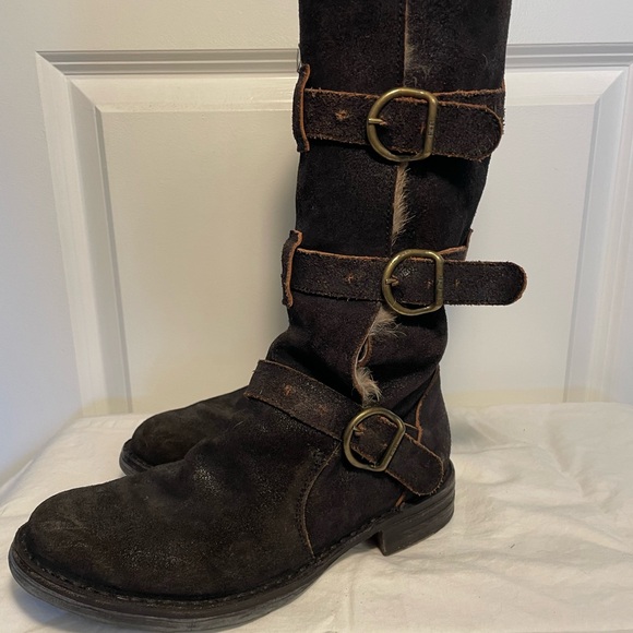 Fiorentini+Baker LEVANZO NERO Brown Suede Boots 3 Straps w/ Gold Buckles - Picture 4 of 16